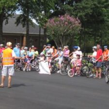 Dunwoody Sunday Cycle ~ Our community bike ride for ALL ages & abilities!